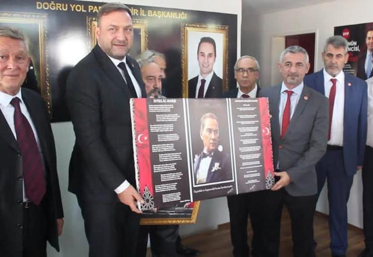 Cumhuriyet Halk Partisi İzmir İl Başkanı Utku Gümrükçü, kentte siyasi