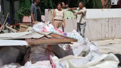 Karabağlar Belediyesi, ilçede çevre ve halk sağlığını tehdit eden sahipsiz