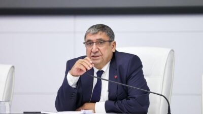 Buca Belediye Başkan Vekili Hüseyin Benzer, başkan yardımcıları ve birim