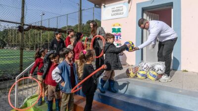 İzmir Büyükşehir Belediyesi, çocukların spor olanaklarına eşit erişimini desteklemek amacıyla
