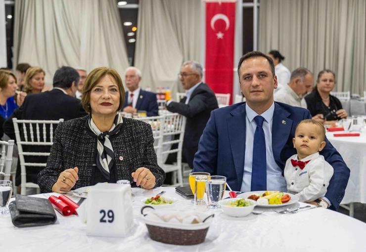 Atatürkçü Düşünce Derneği Bornova Şubesi, 29 Ekim Cumhuriyet Bayramı’nı Bornova