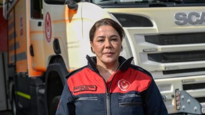 İzmir’de 30 Ekim depreminde 12 yaşındaki oğlu Berk’i ve köpeği