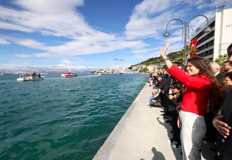 Çeşme’de, Cumhuriyetimizin 103. yıl dönümü 28 Ekim’den itibaren düzenlenen tören,