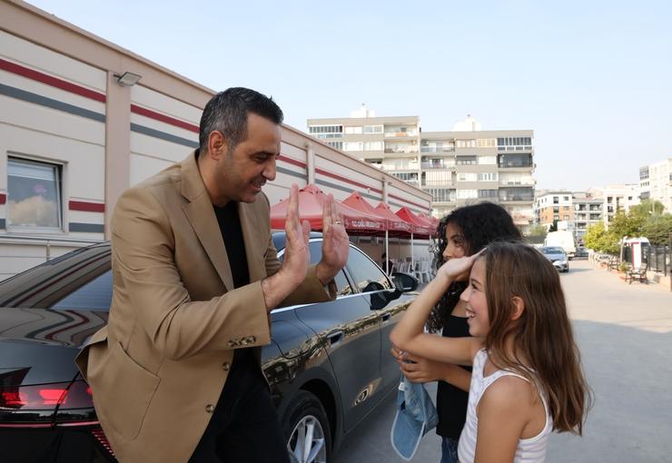 Çiğli Belediyesi’nin Cumhuriyet’in 103. kuruluş yıl dönümü kapsamında düzenlediği spor