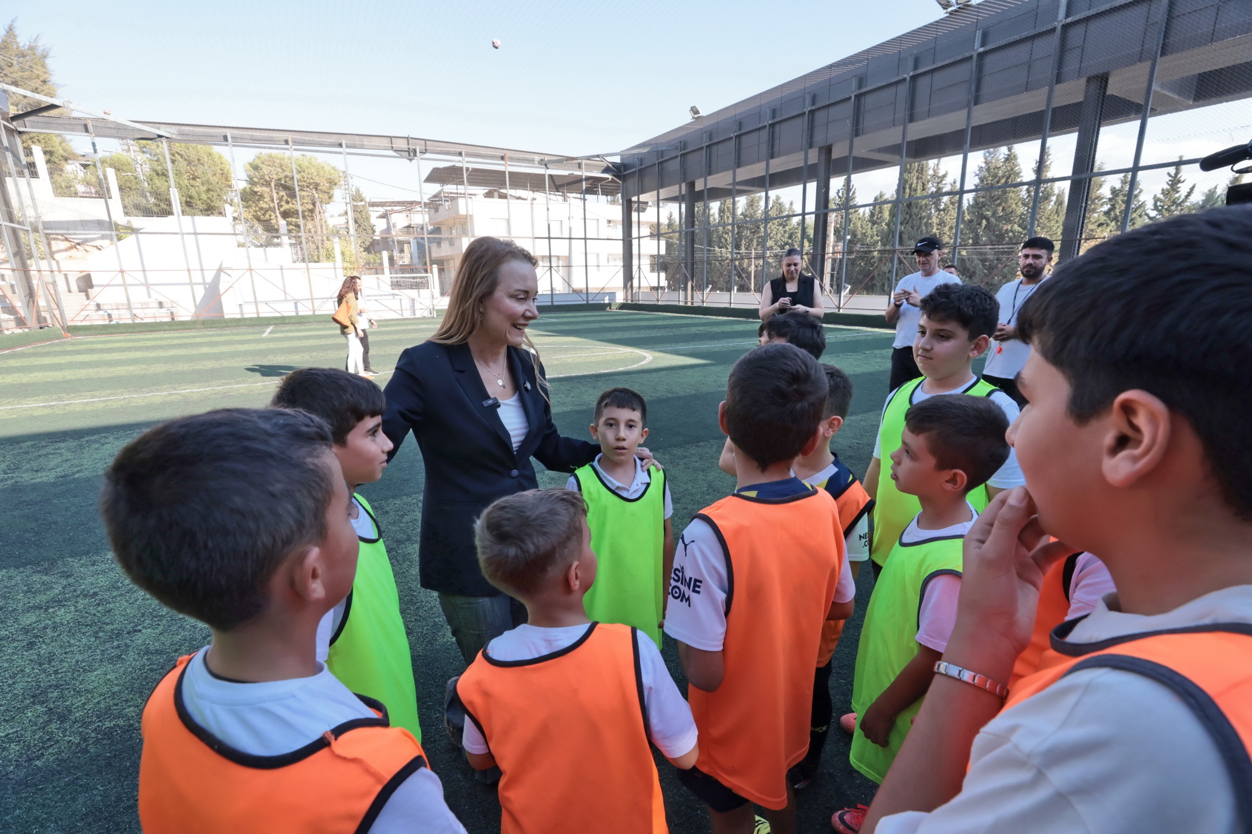 “Ücretsiz hizmetlerimizle yanlarında olmaya devam edeceğiz”