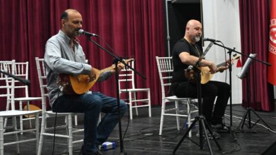 Bornova Belediyesi, aşıklık geleneğinin en güçlü temsilcilerini "Sazın Mirası" etkinliğinde