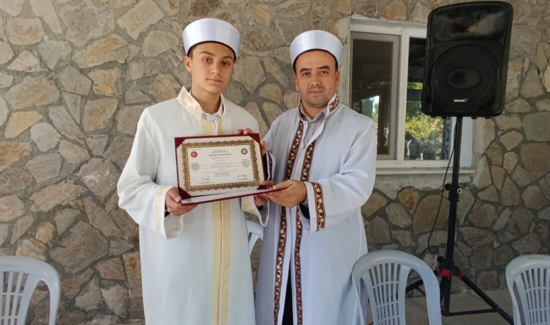 Manisa’nın Kırkağaç ilçesine bağlı Ali Fakı Mahallesinden Dilek ve İsmail