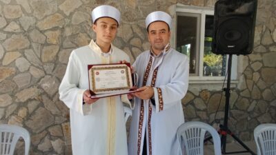 Manisa’nın Kırkağaç ilçesine bağlı Ali Fakı Mahallesinden Dilek ve İsmail