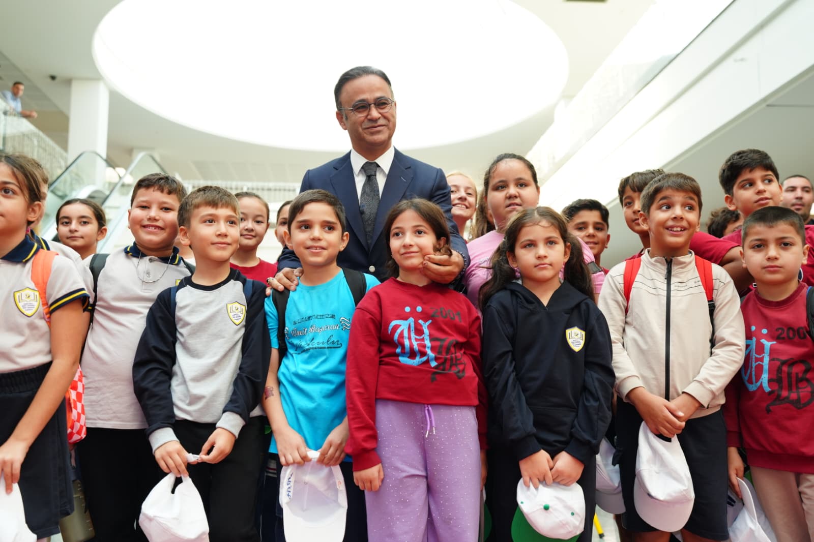 TÜBİTAK desteğiyle İzmir İl Millî Eğitim Müdürlüğü yürütücülüğünde gerçekleştirilen Bilimfest