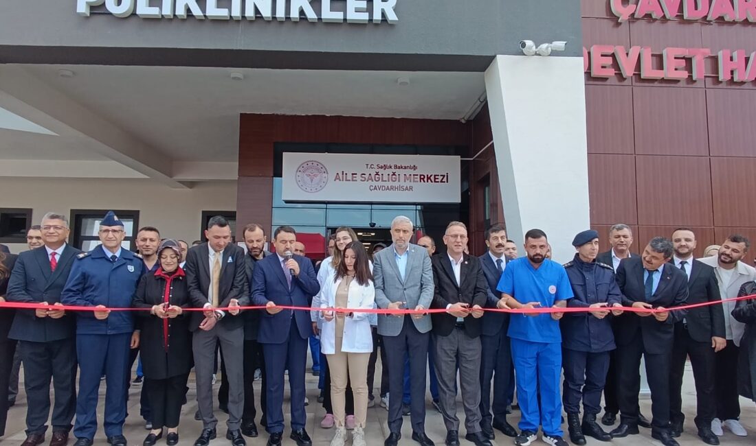 Kütahya Çavdarhisar Devlet Hastanesi, Vali Musa Işın’ın katılımıyla düzenlenen törenle
