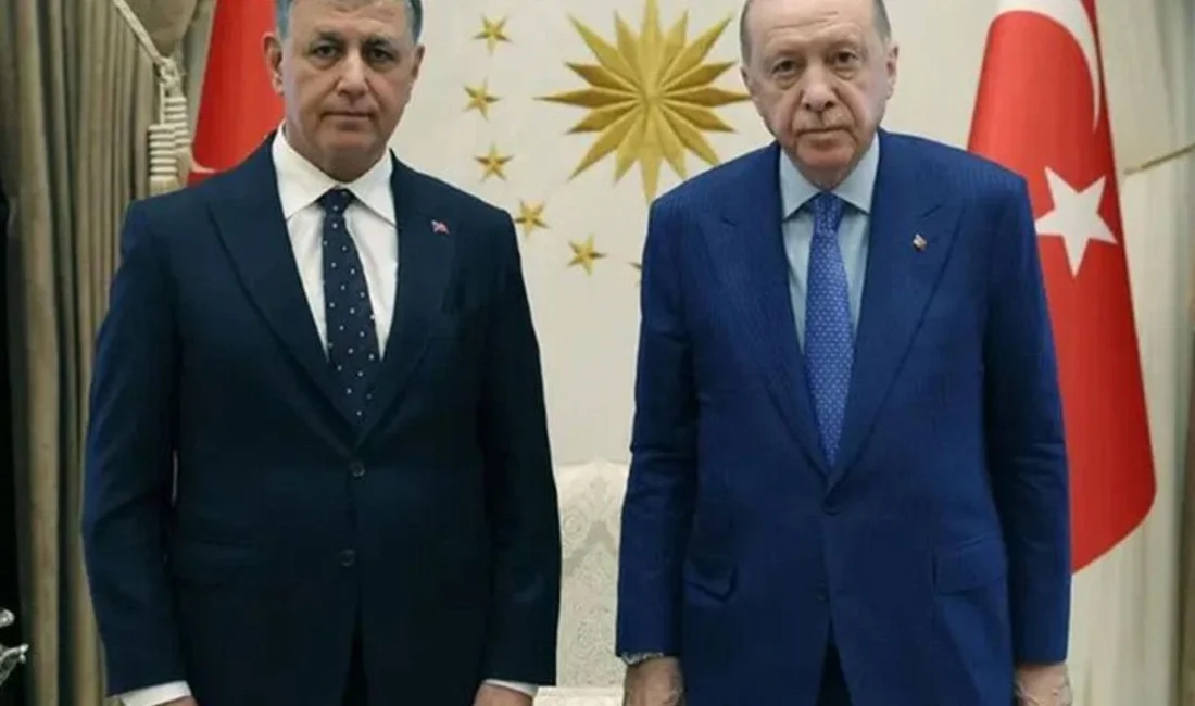 Cumhurbaşkanı Erdoğan, bağımsız olarak görevini sürdüren İzmir Büyükşehir Belediye Başkanı