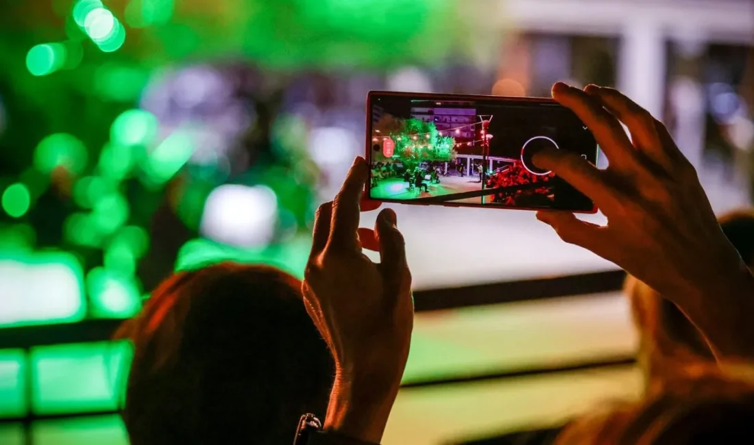İzmir Büyükşehir Belediyesi’nin “Alternatif Park Konserleri” serisi kasım ayında da