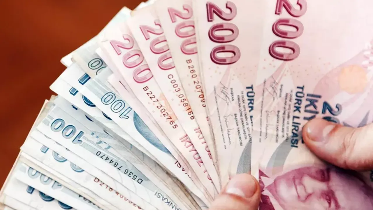TBMM'ye sunulan kanun teklifi, kabul edilmesi halinde memur emeklilerine aylık
