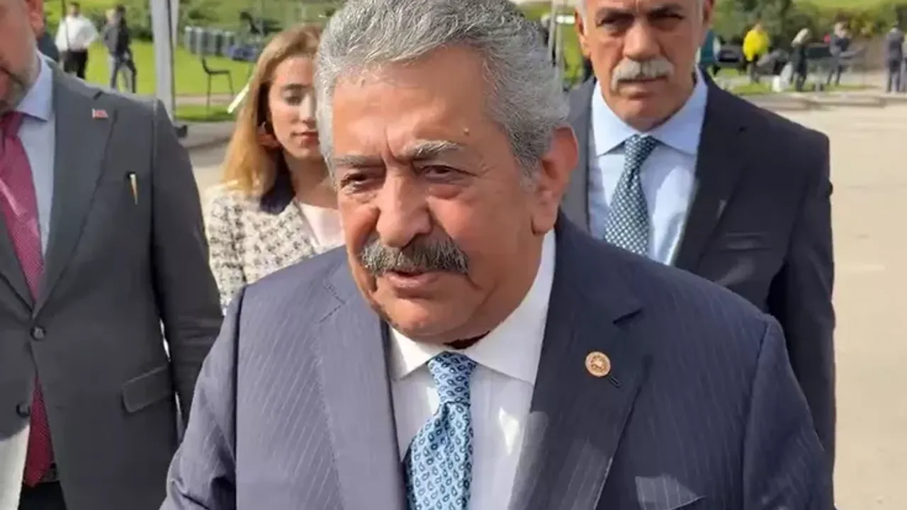 MHP Genel Başkan Yardımcısı Feti Yıldız, fon soruşturması için Meclis’te