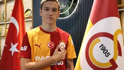 Galatasaray Teknik Direktörü Okan Buruk’un, milli ara sonrası Aleksey Batrakov’u