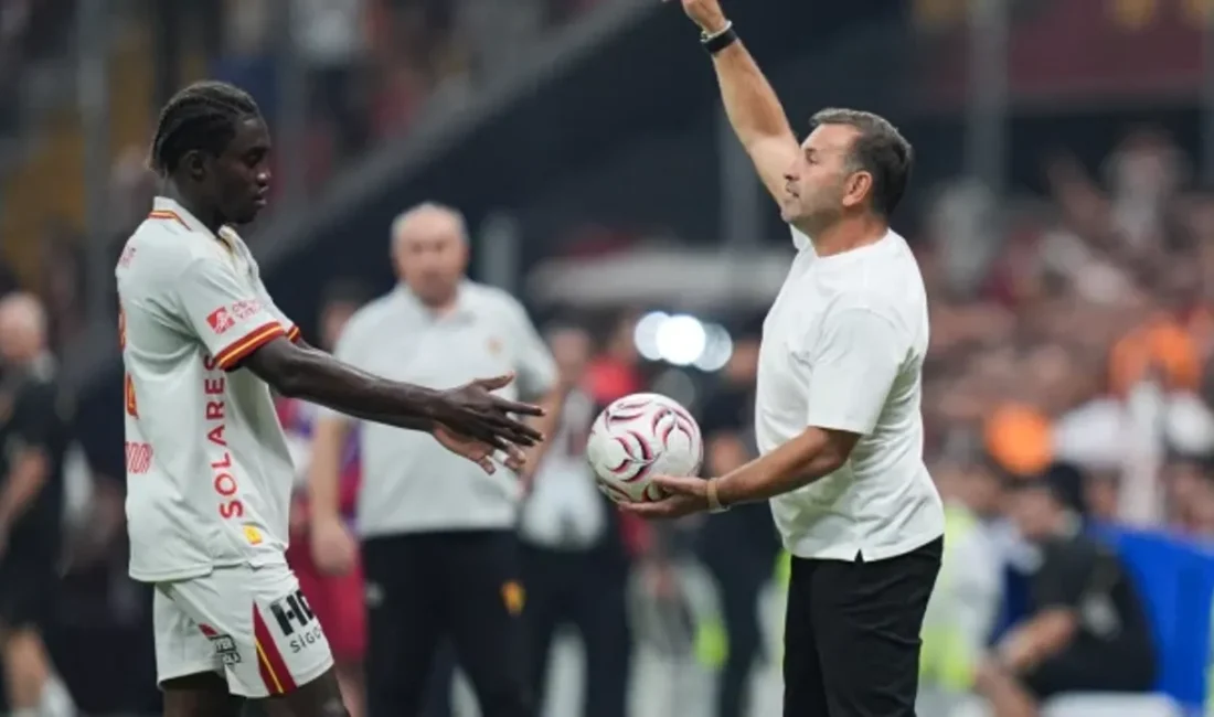 Galatasaray Teknik Direktörü Okan Buruk, Barcelona karşılaşması öncesinde Lamine Yamal'a