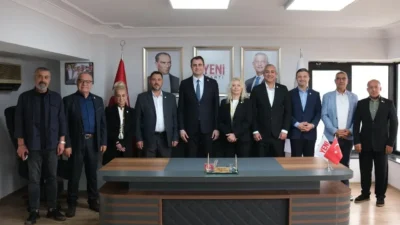 2024 yerel seçimlerinde CHP’den Karşıyaka Belediye Meclisi’ne seçilen 5 üye,