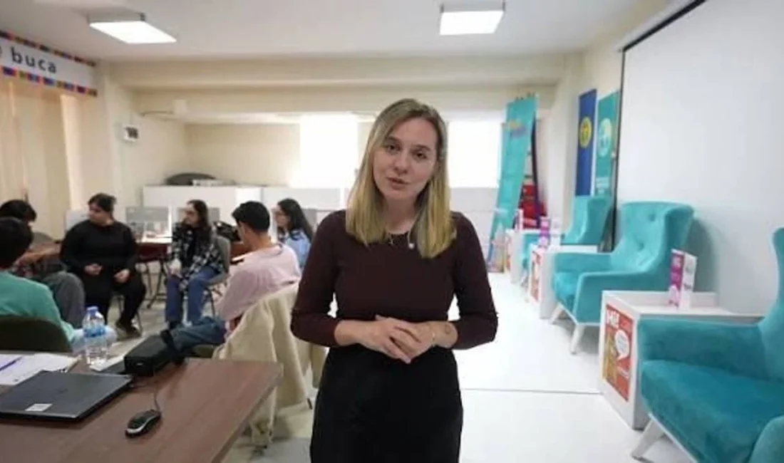 Buca İngilizce konuşma kulübü, 15-30 yaş arası gençleri her pazartesi