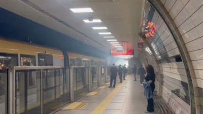 İstanbul’da M5 Üsküdar-Sultanbeyli metro hattının Ihlamurkuyu İstasyonu’nda bu sabah elektrik