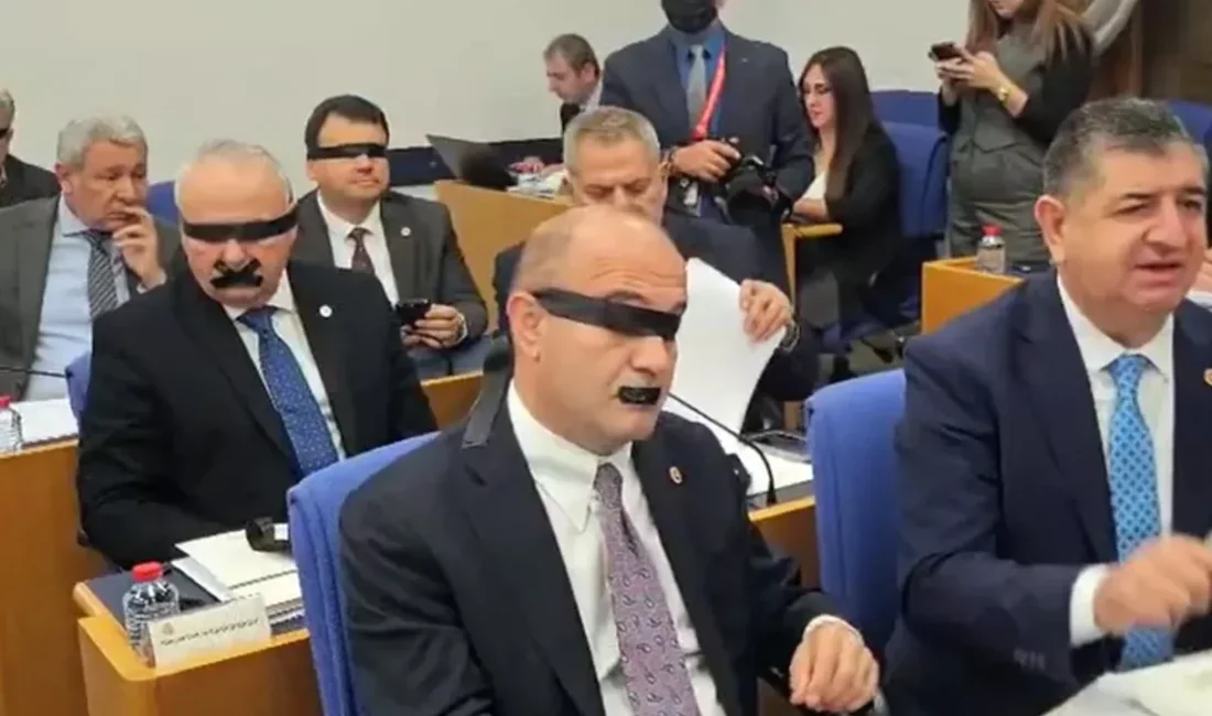 Halk TV’ye kayyum atanması kararının ardından Yeni Partili milletvekilleri, TBMM