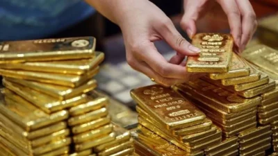 Rusya'nın altın rezervleri yılbaşından bu yana yaklaşık 62 ton azalırken